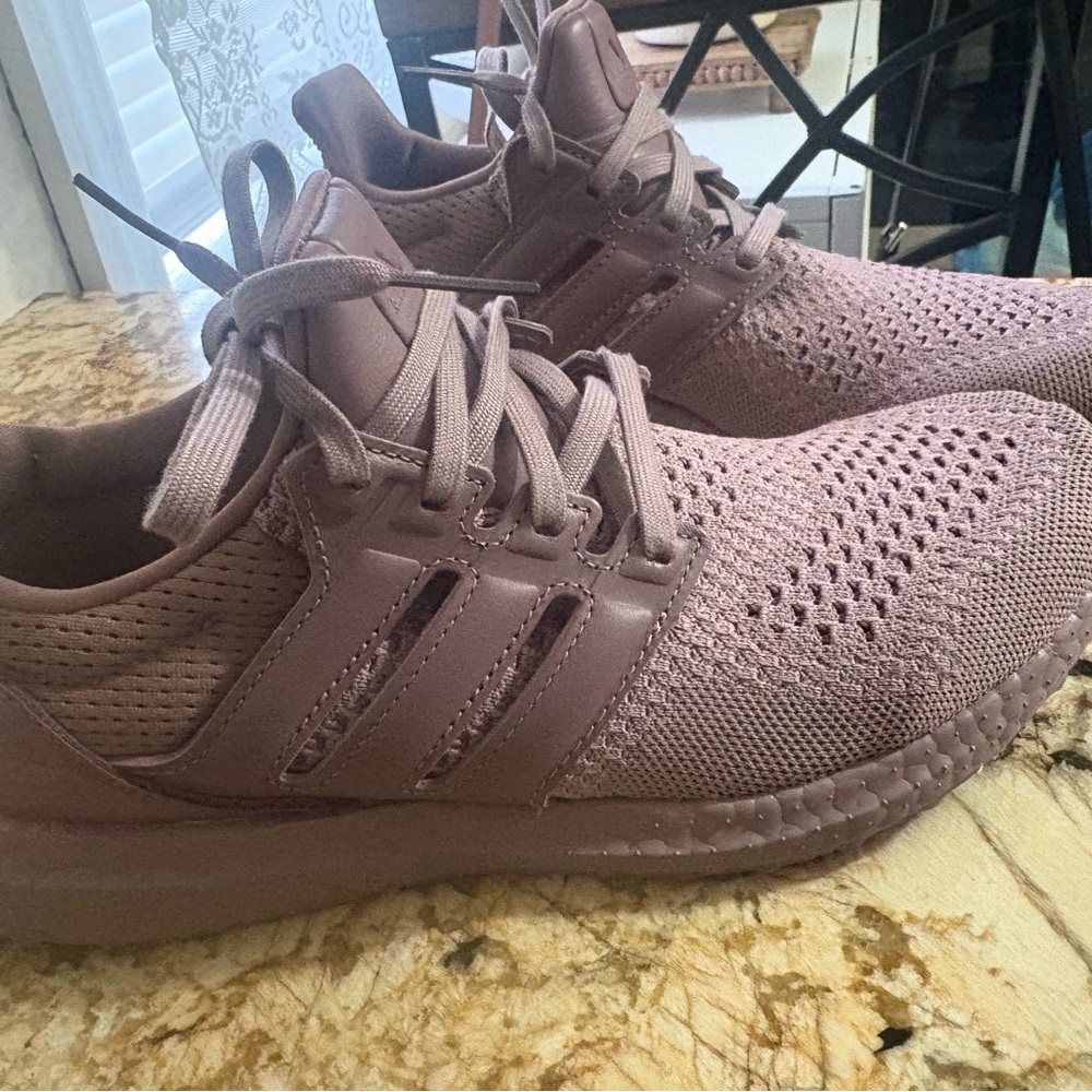 Adidas Ultraboost 1.0